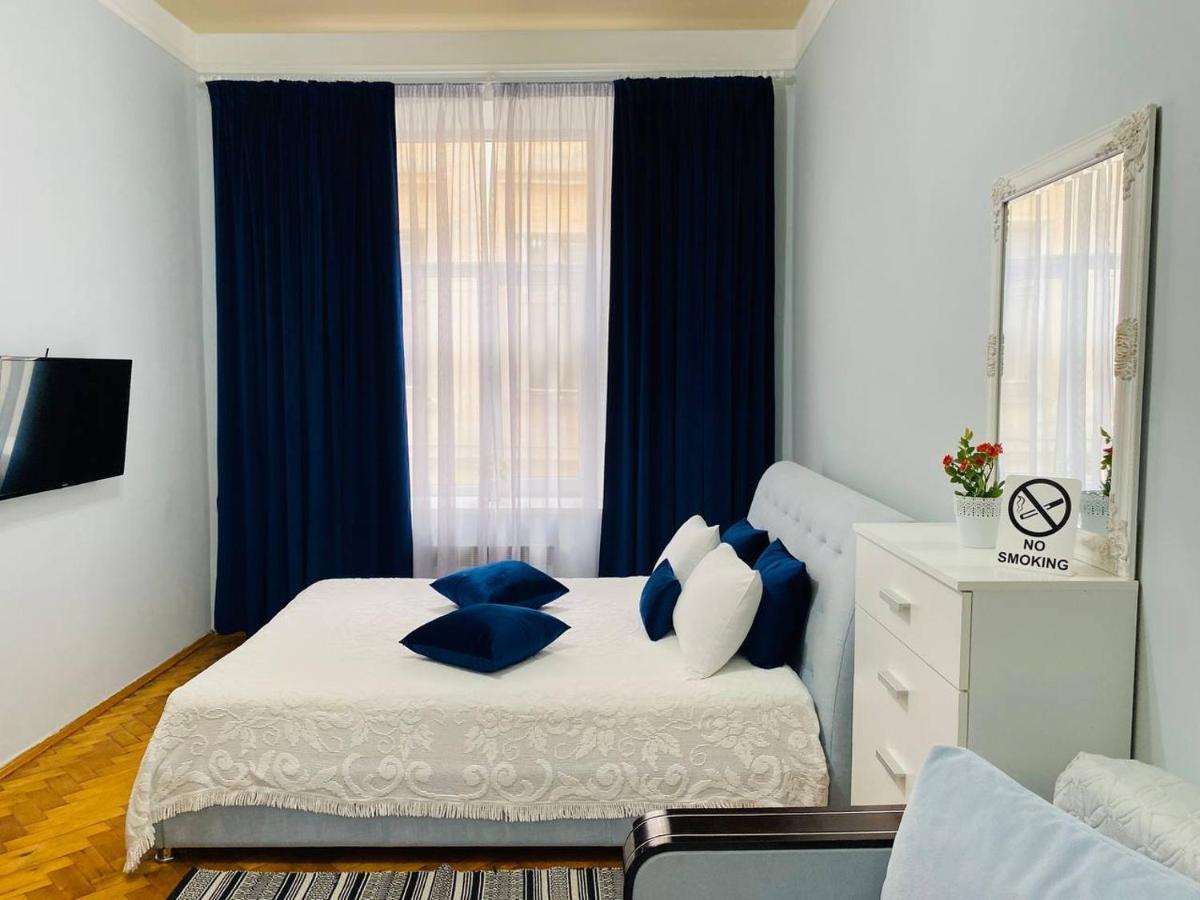Centr Opera House 2 Rooms Львов Экстерьер фото