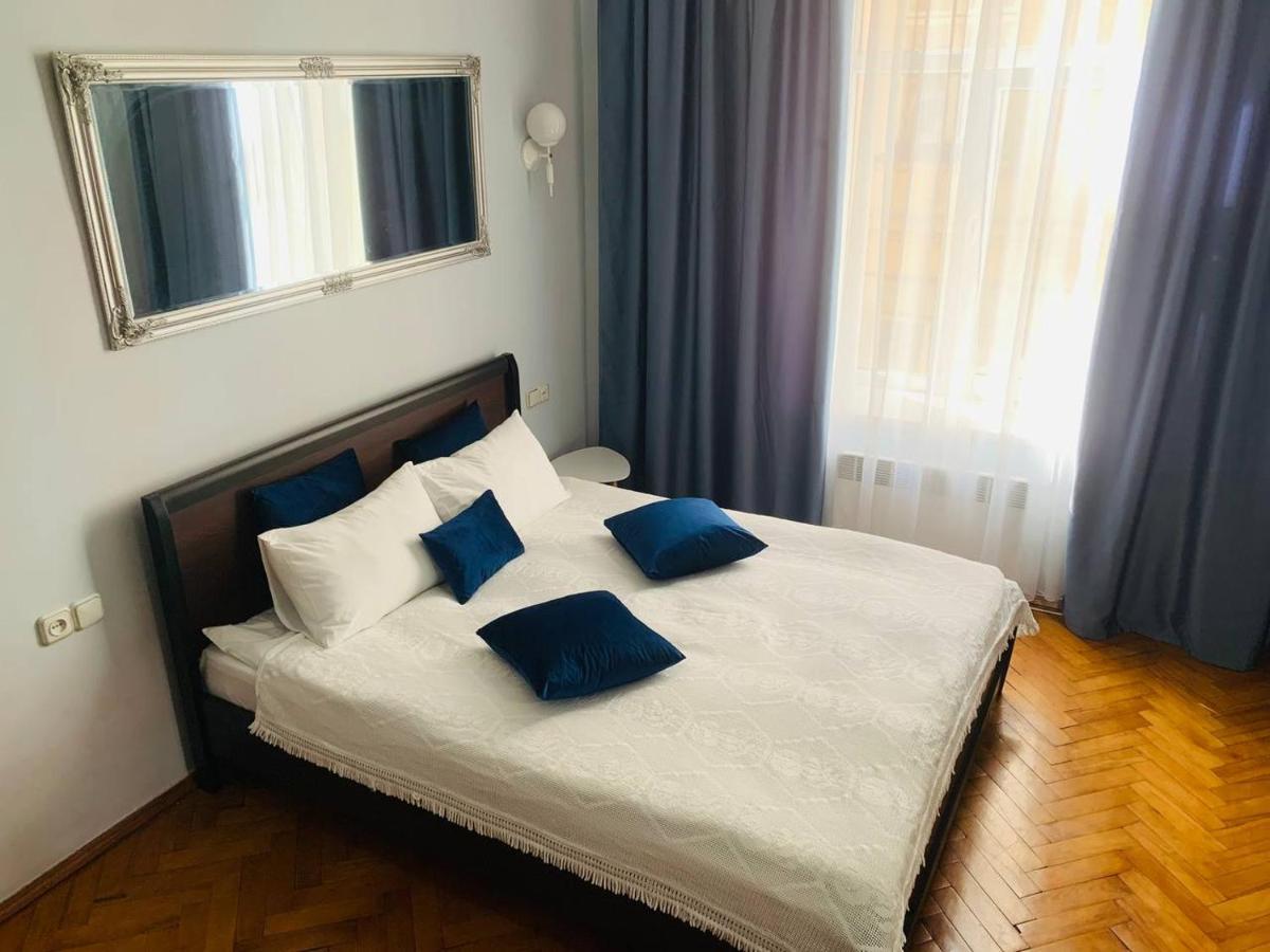 Centr Opera House 2 Rooms Львов Экстерьер фото